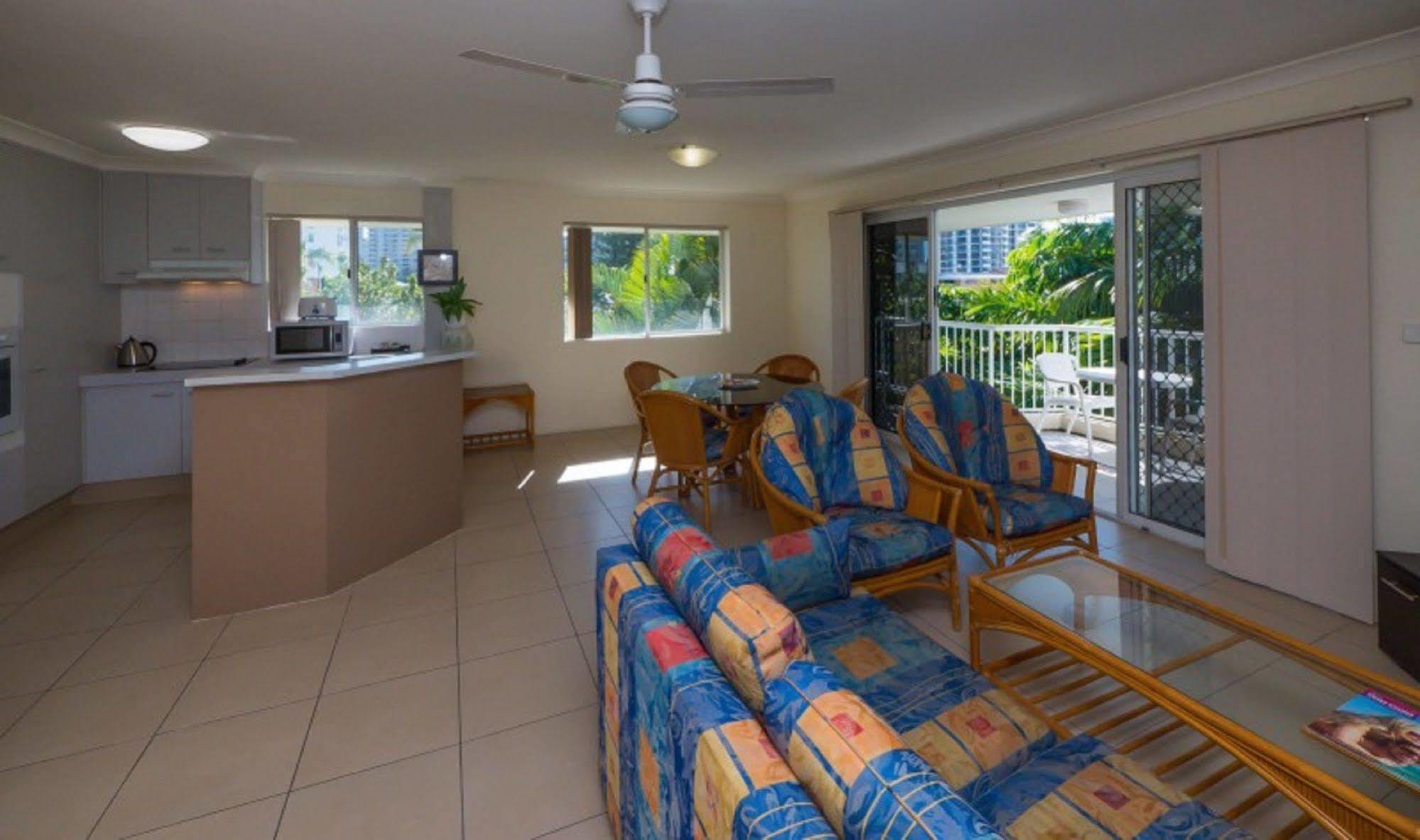 Surfers Tropique Holiday Apartments 黄金海岸 外观 照片